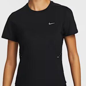 NIKE Dry Fit sports t-shirt